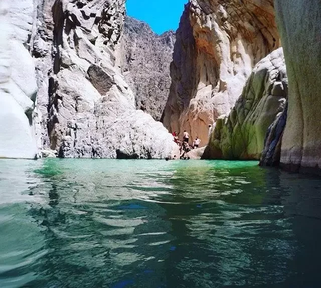 777bc6d3f15efb6a7274d809e391ee47